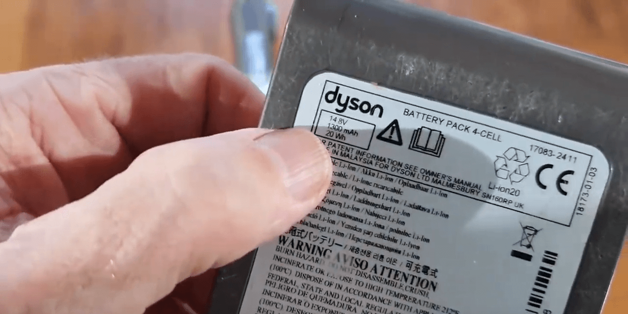 14.8V Dyson battery original